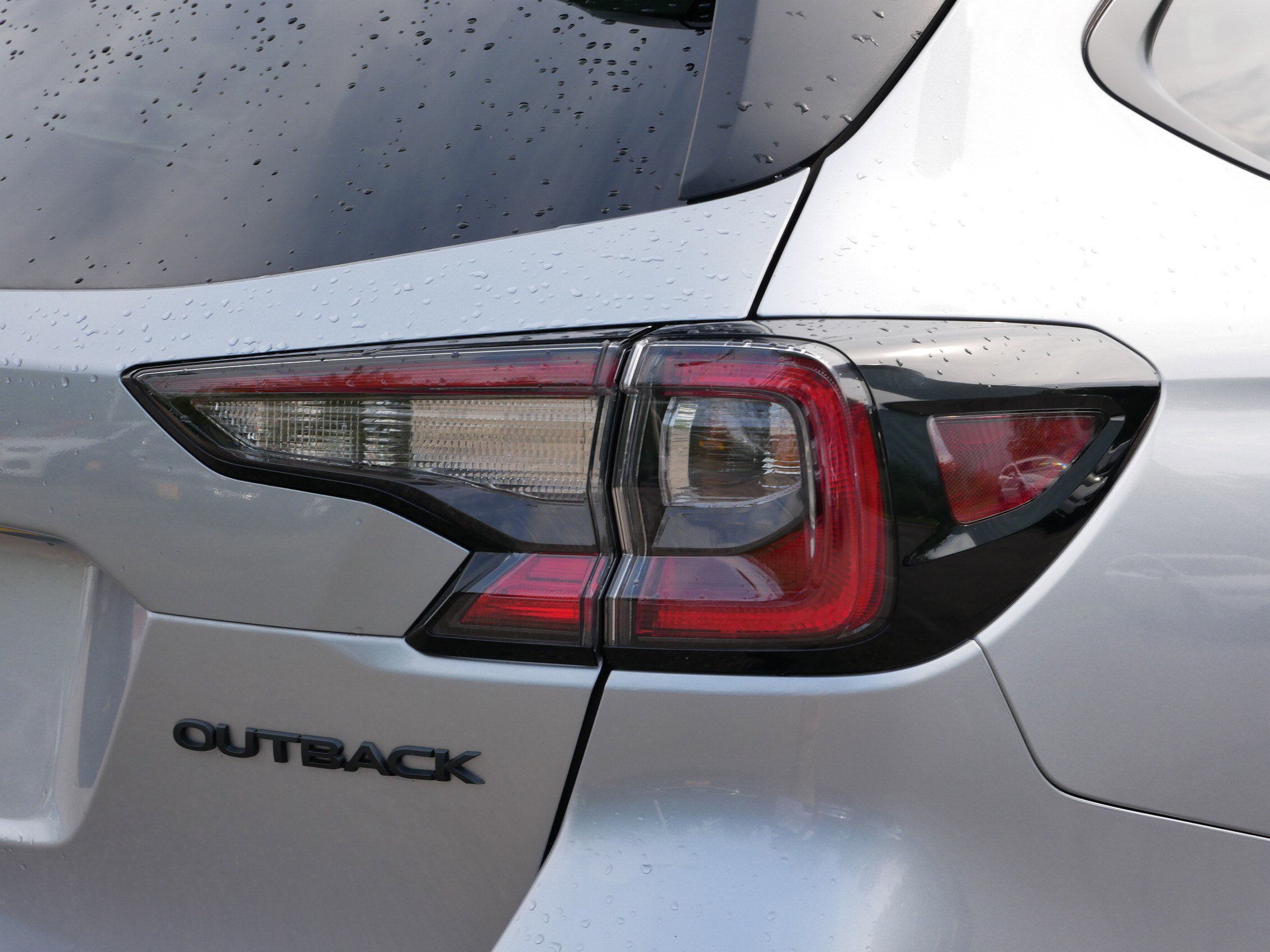 2024 Subaru Outback Onyx Edition photo 17