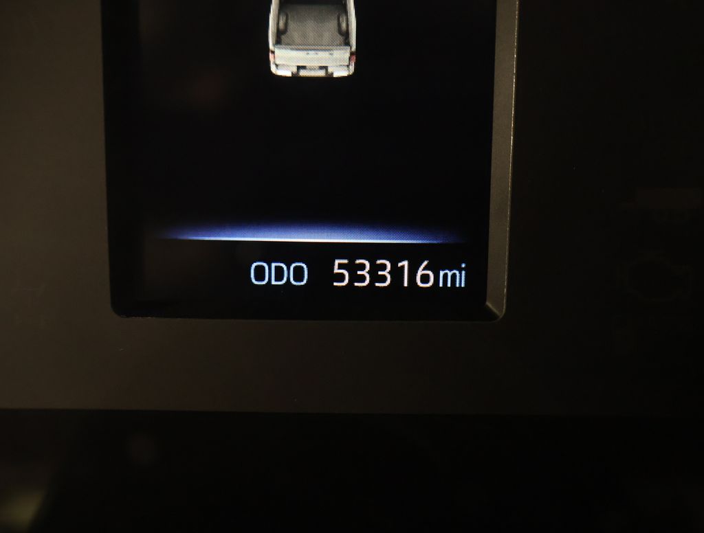 2022 Toyota Tundra Limited photo 11