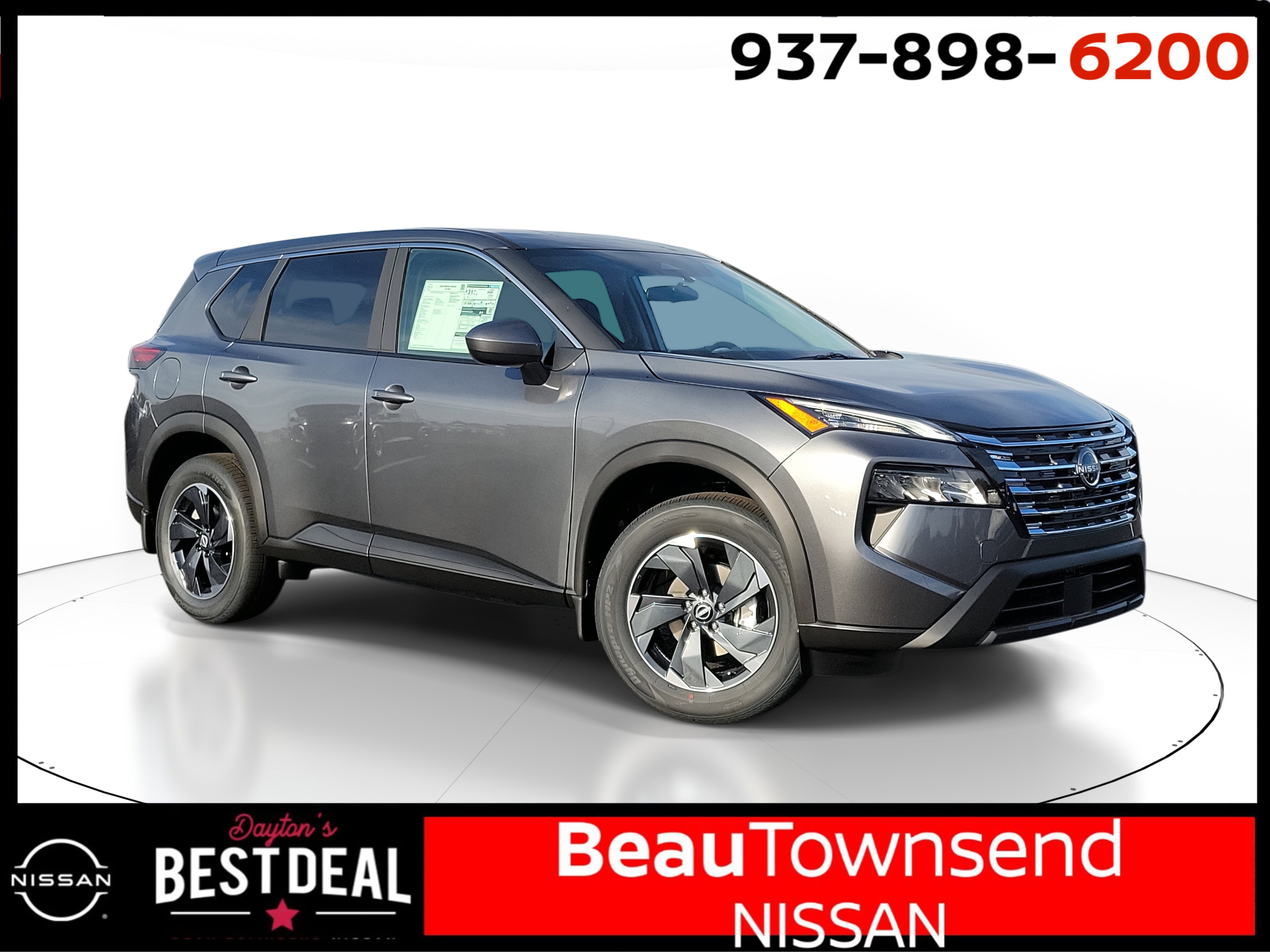 2026 Nissan Rogue SV's photo