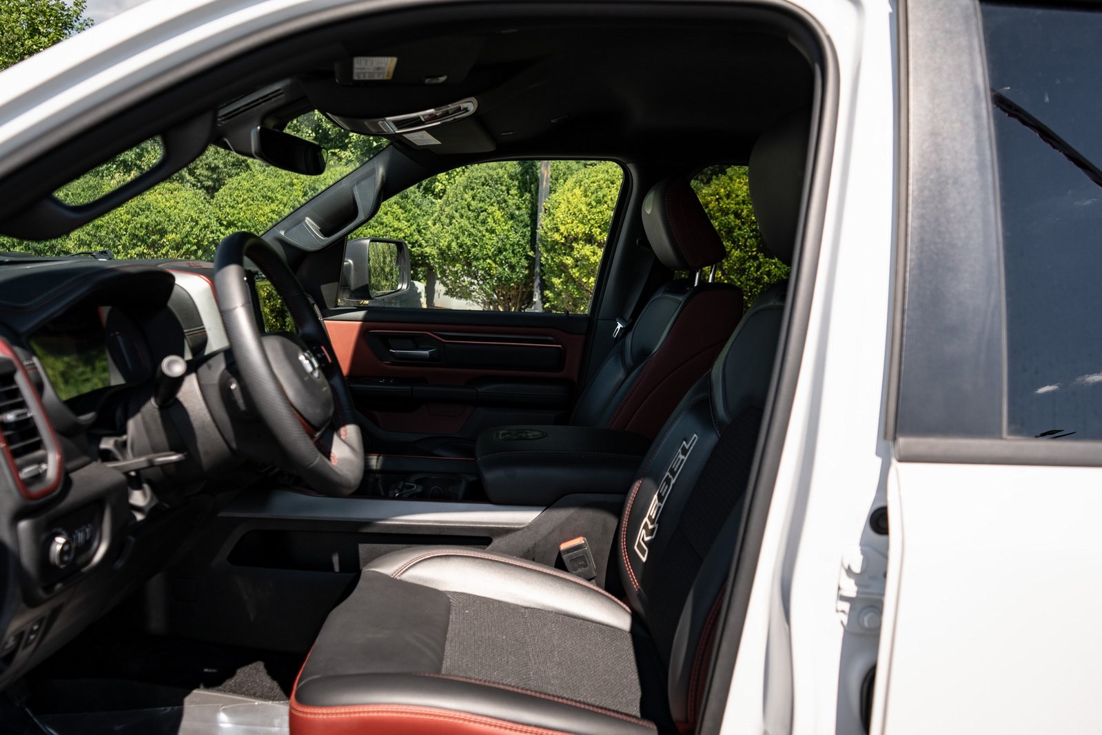 2025 Ram 1500 Rebel photo 11