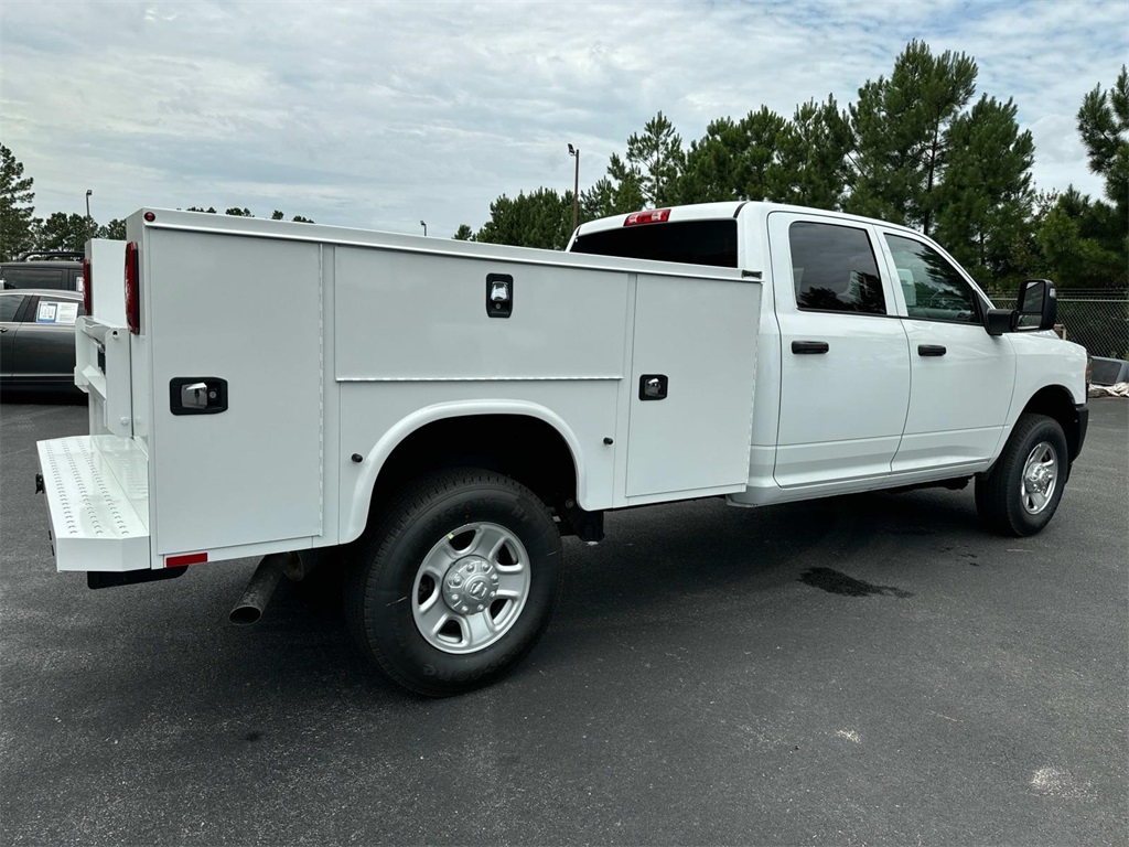 2024 Ram 2500 Tradesman photo 3