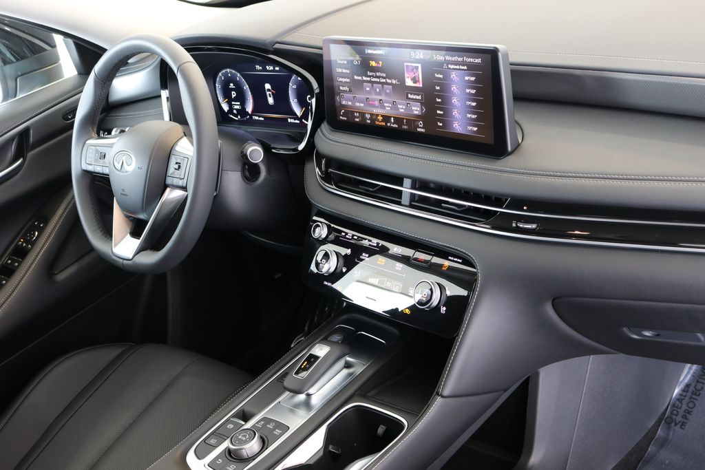 2024 Infiniti QX60 Luxe photo 38