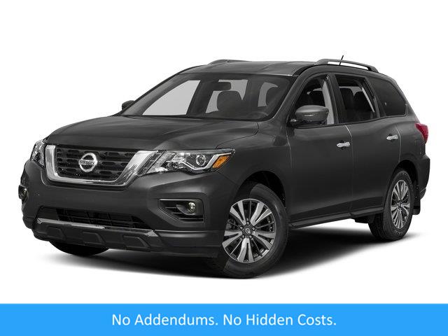 2018 Nissan Pathfinder SL's photo