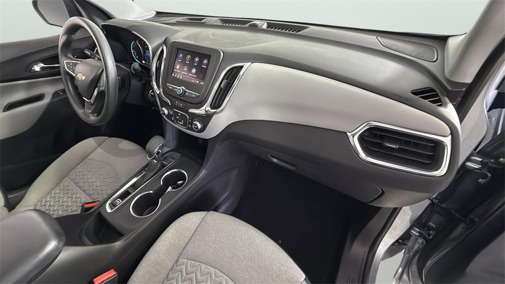 2024 Chevrolet Equinox LS photo 30