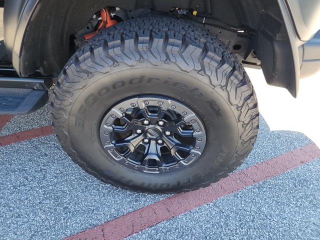2023 Ford Bronco Raptor photo 5