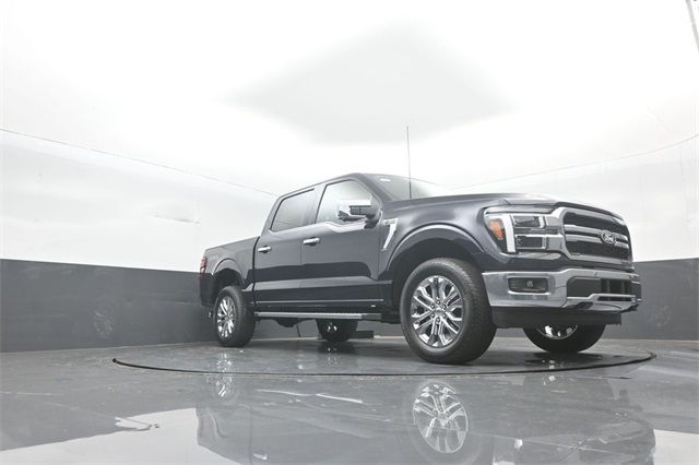 2025 Ford F-150 Lariat photo 32