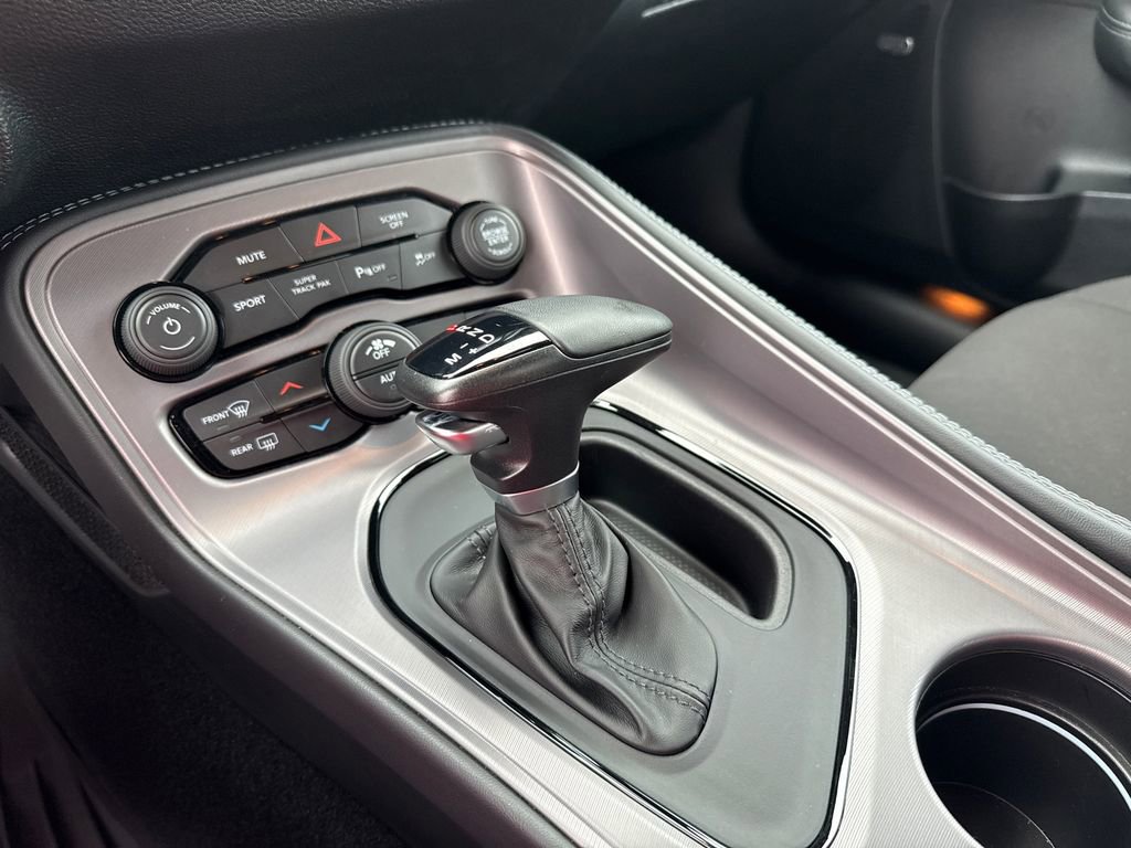 2023 Dodge Challenger R/T photo 24