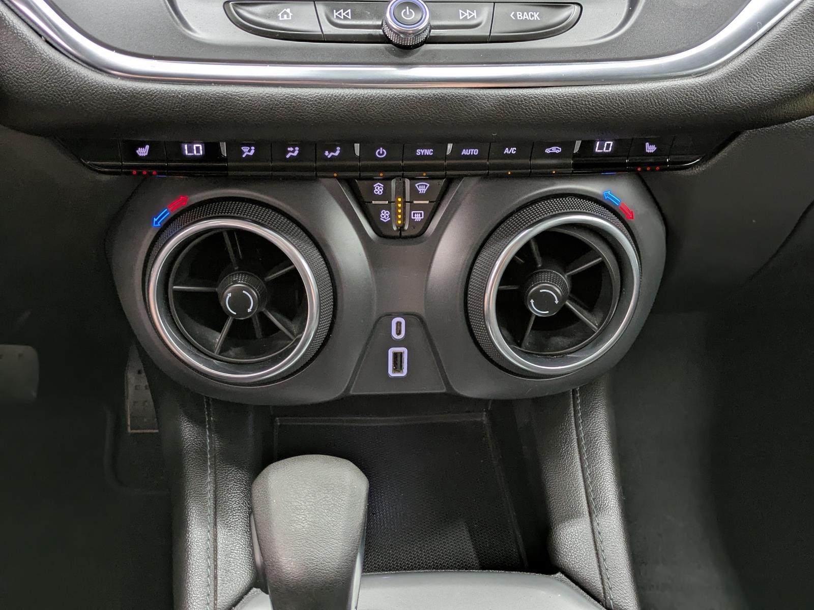 2022 Chevrolet Blazer 2LT photo 29