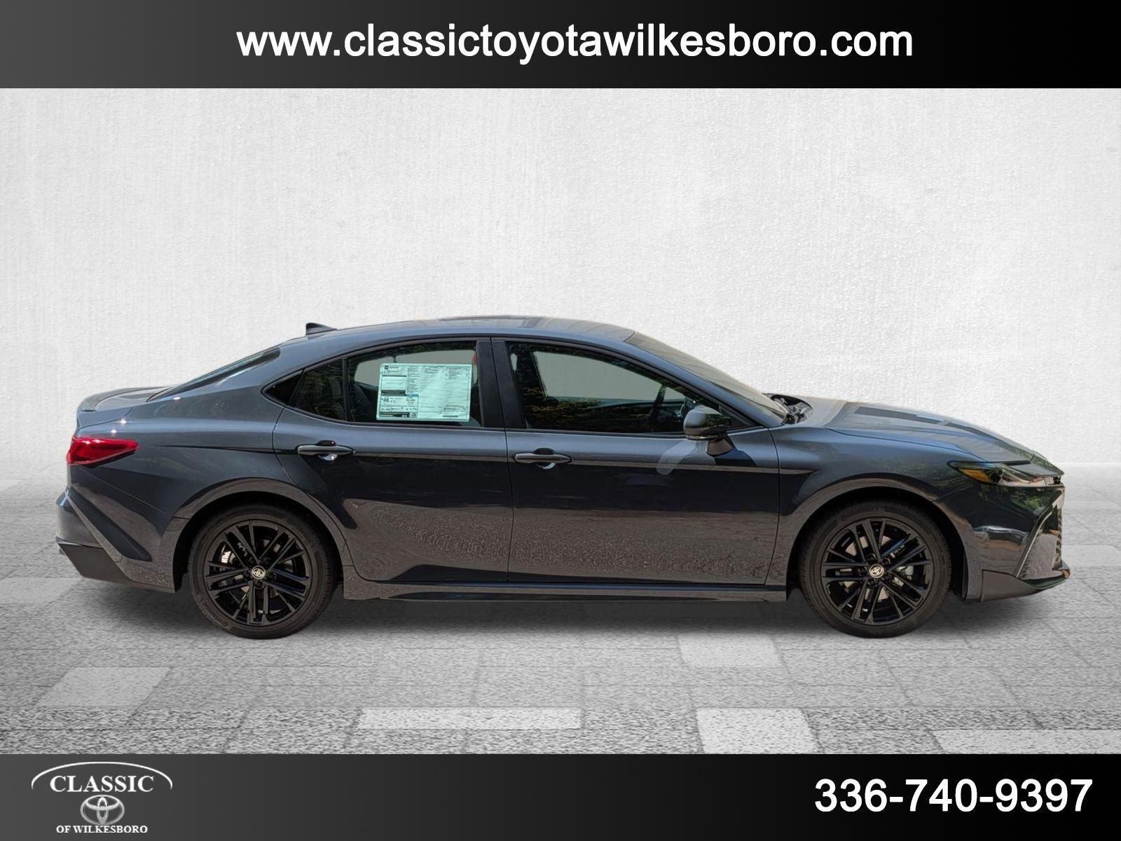 2026 Toyota Camry SE photo 2