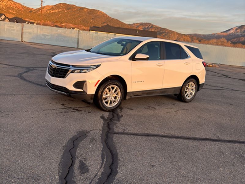 2024 Chevrolet Equinox LT's photo