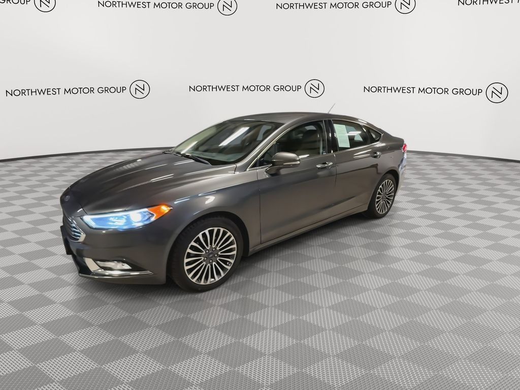 2017 Ford Fusion SE photo 4