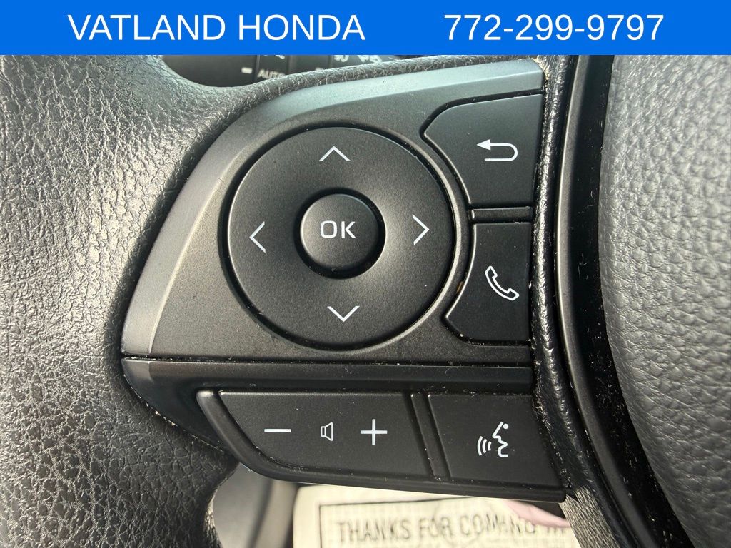 2019 Toyota RAV4 XLE photo 13