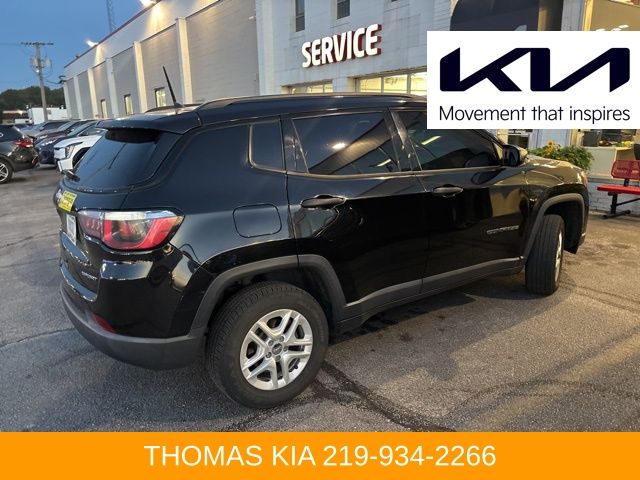2018 Jeep Compass Sport photo 4