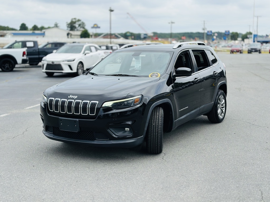 2020 Jeep Cherokee Latitude photo 3