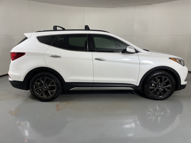 2017 Hyundai Santa Fe Sport 2.0T Ultimate photo 9