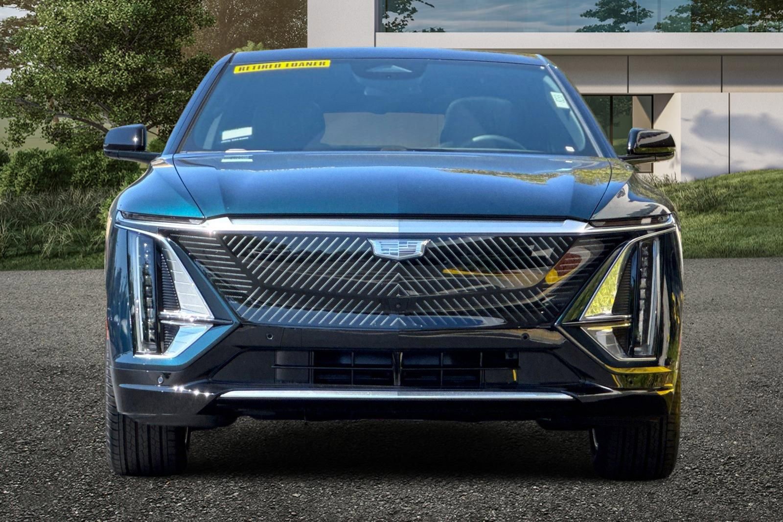 2025 Cadillac Lyriq Luxury photo 8