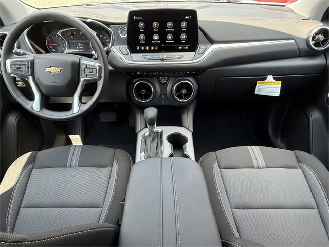 2025 Chevrolet Blazer 2LT photo 20