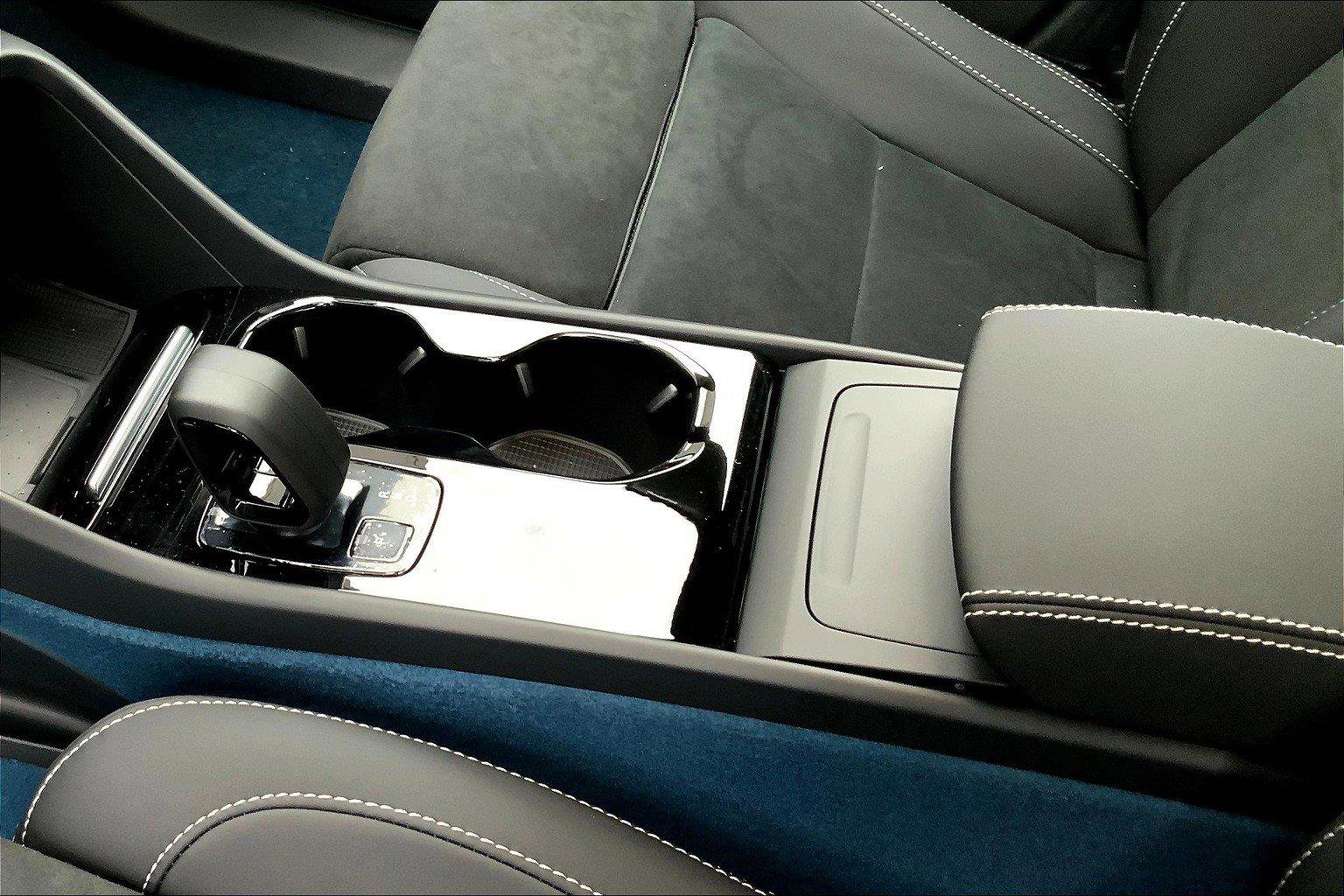 2023 Volvo C40 Recharge Ultimate photo 8
