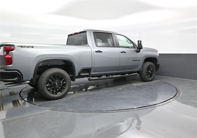 2025 Chevrolet Silverado 2500HD Custom photo 7