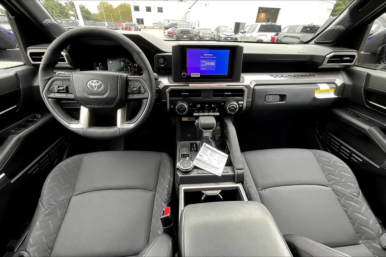 2025 Toyota Tacoma SR5 4x4 Double Cab photo 5