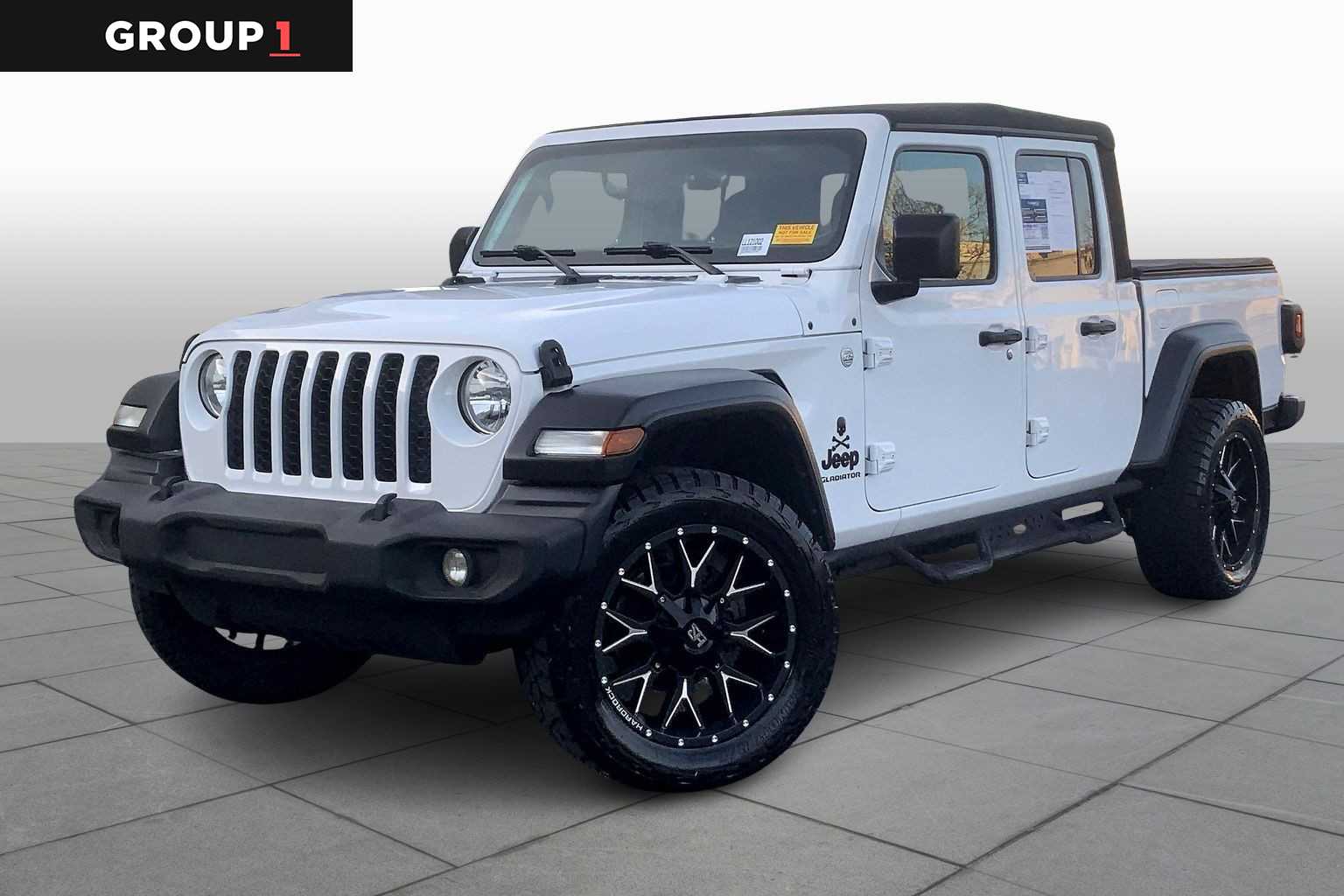 2020 Jeep Gladiator Sport S's photo