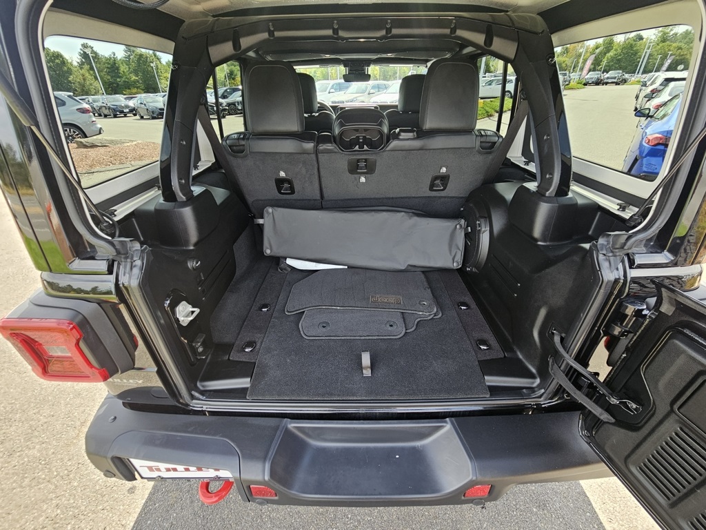 2024 Jeep Wrangler Rubicon X photo 16