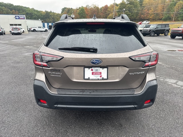2023 Subaru Outback Premium photo 4