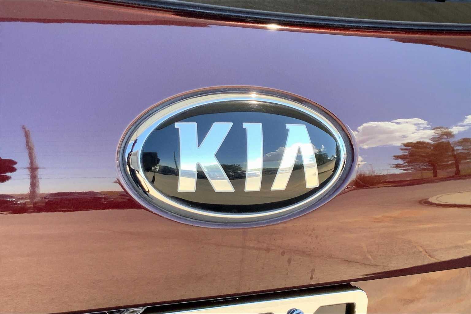 2019 Kia Sorento S V6 photo 28