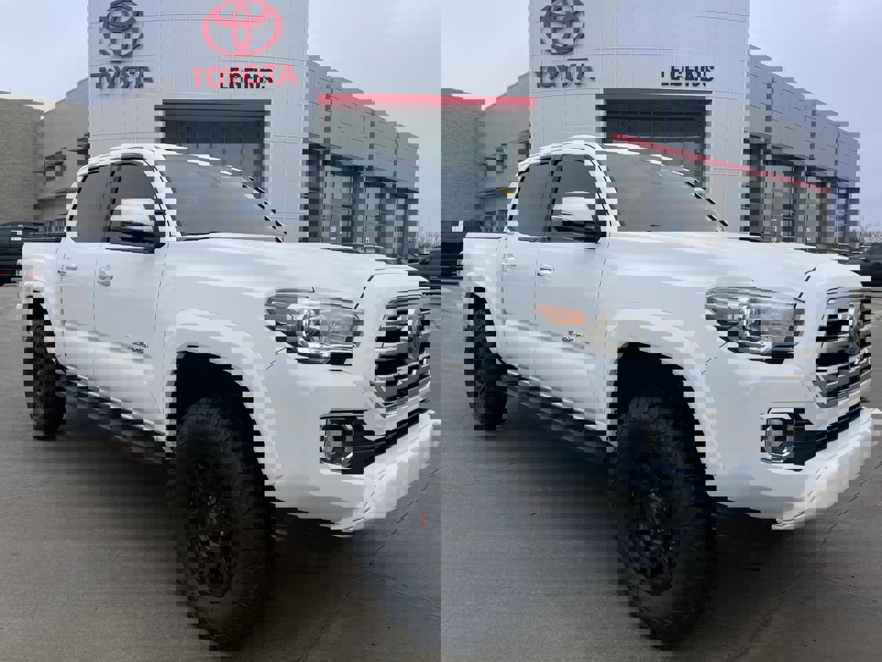 2018 Toyota Tacoma Limited's photo