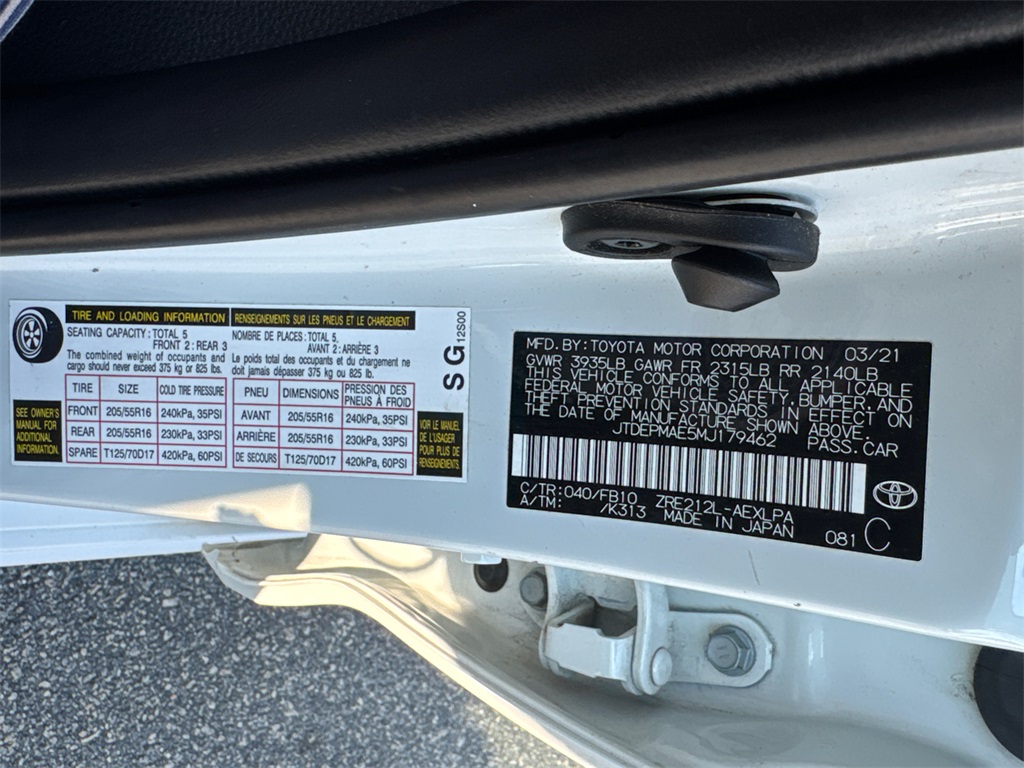 2021 Toyota Corolla LE photo 28