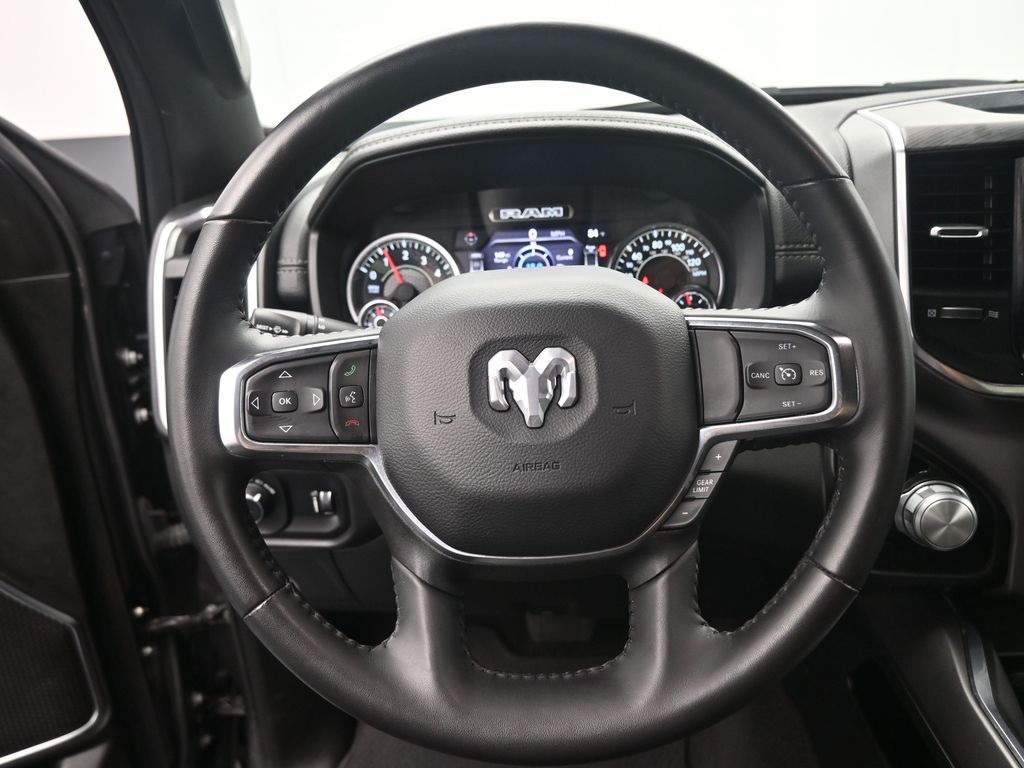 2024 Ram 1500 Laramie photo 9