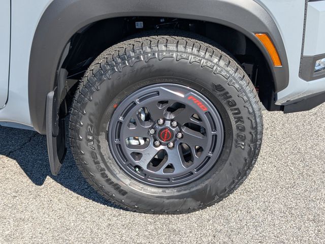 2026 Nissan Frontier Crew Cab PRO-4X photo 10