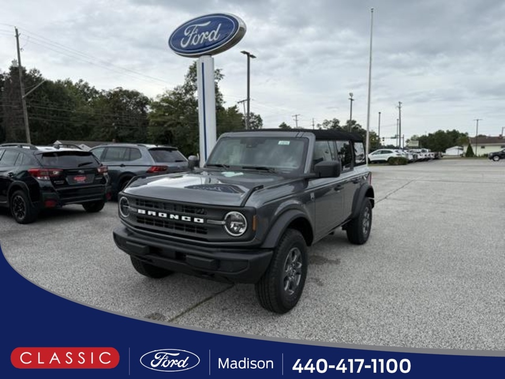 2025 Ford Bronco 4-Door Big Bend's photo