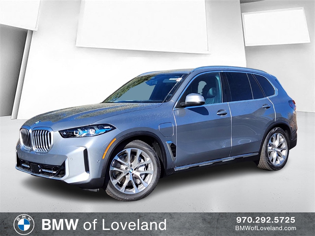 2026 BMW X5 50e's photo