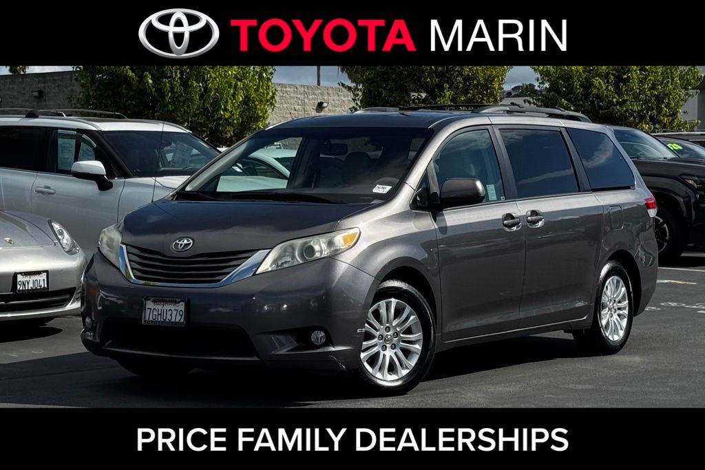 2014 Toyota Sienna
