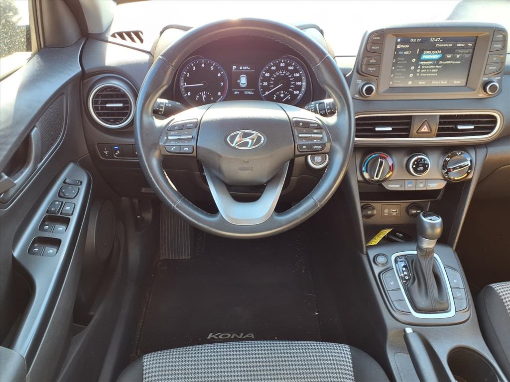 2021 Hyundai Kona SEL photo 3