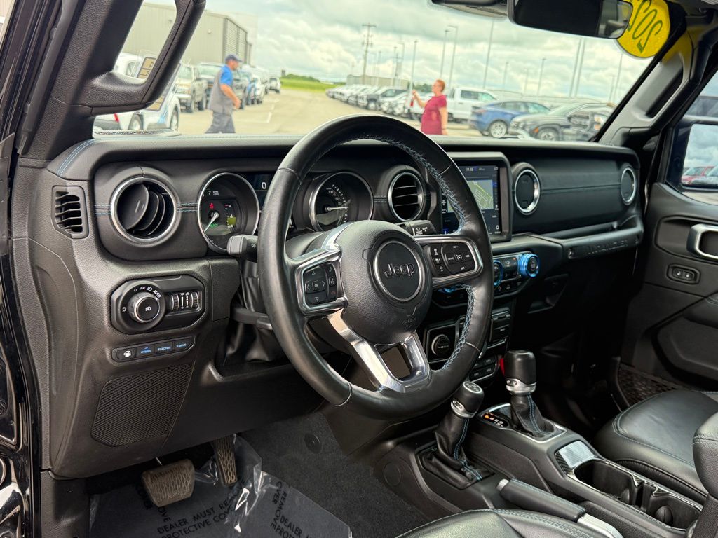 2022 Jeep Wrangler Unlimited Rubicon 4xe photo 3