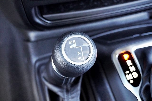 New 2025 Black Clear-Coat Exterior Paint Jeep Sport S image 37