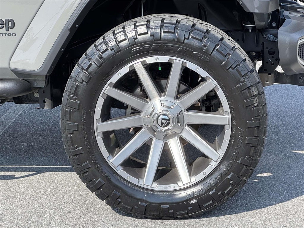 2023 Jeep Gladiator Sport S photo 11