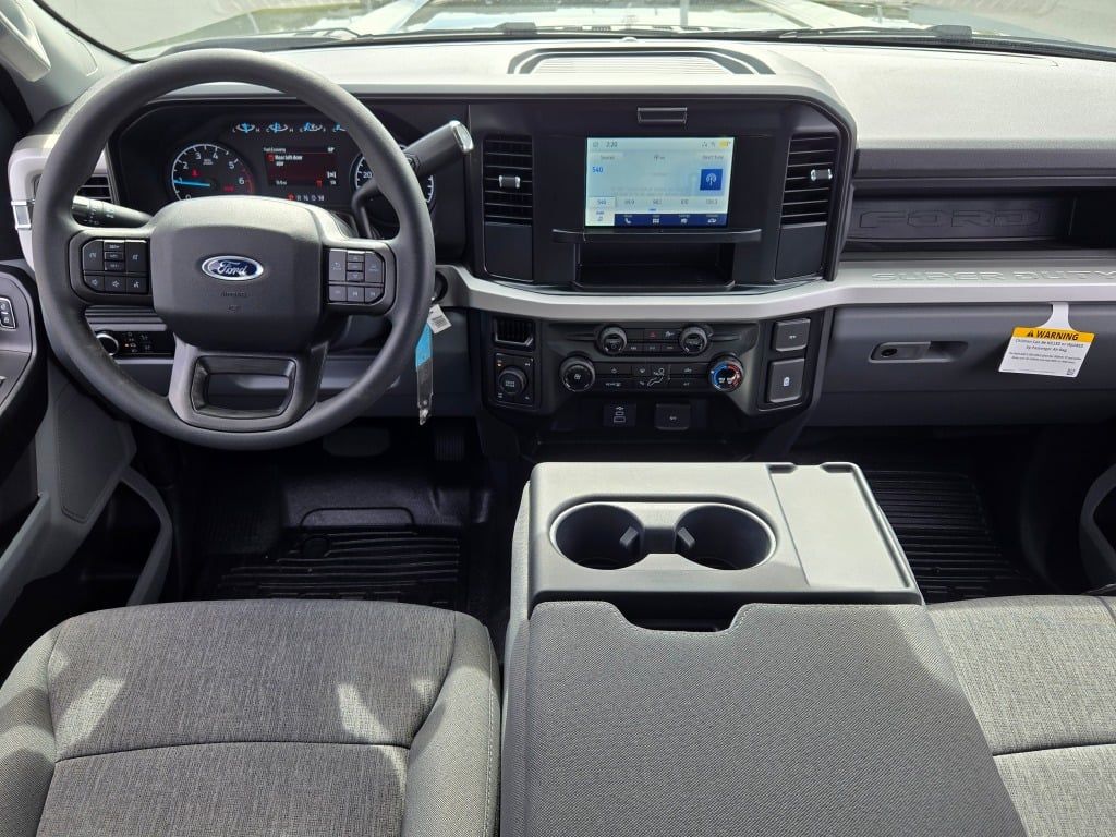 2026 Ford F-250 photo 15