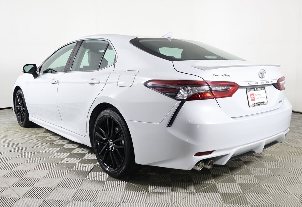 2023 Toyota Camry XSE photo 4