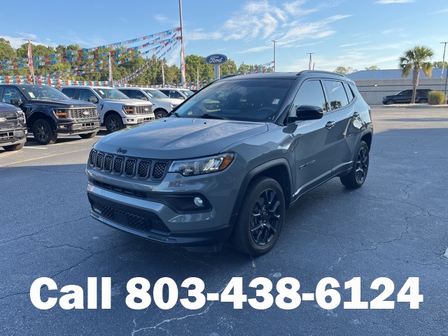 2023 Jeep Compass Altitude photo 31