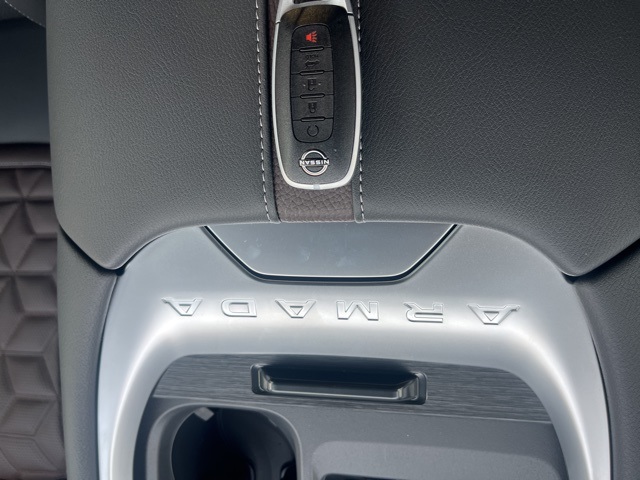 2025 Nissan Armada Platinum Reserve photo 17