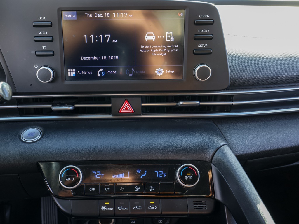 Used 2021 Black Hyundai SEL image 31