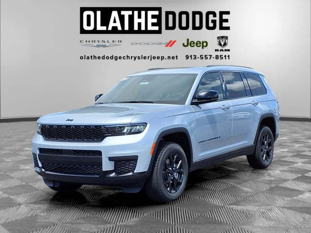 2025 Jeep Grand Cherokee L Altitude's photo