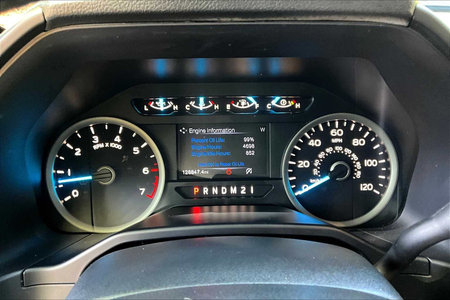 2016 Ford F-150 XLT photo 23