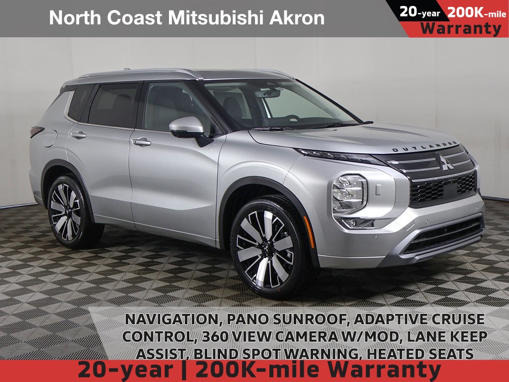 2025 Mitsubishi Outlander SEL's photo