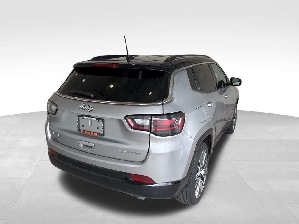 2022 Jeep Compass Limited photo 3