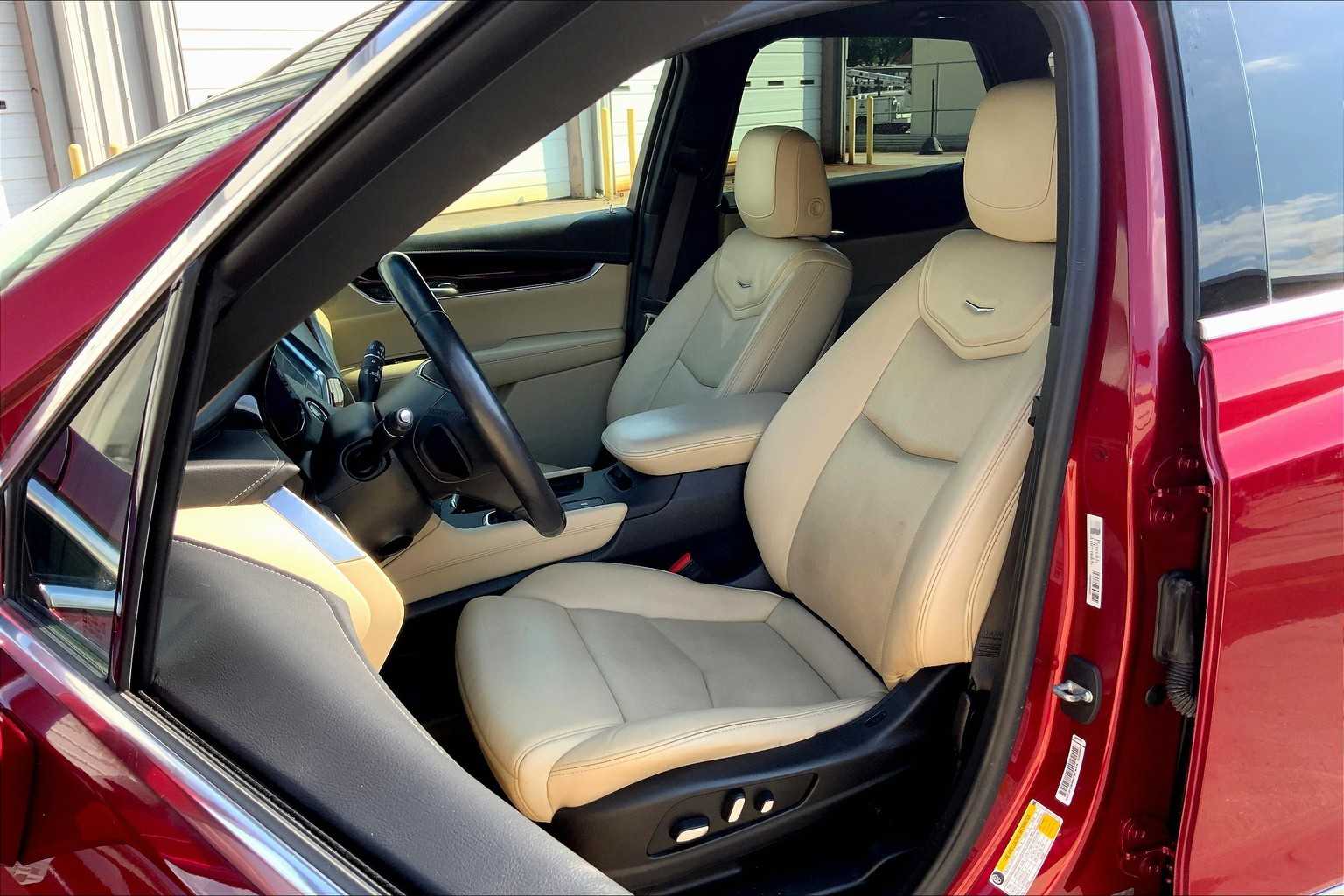 2019 Cadillac XT5 Luxury photo 7