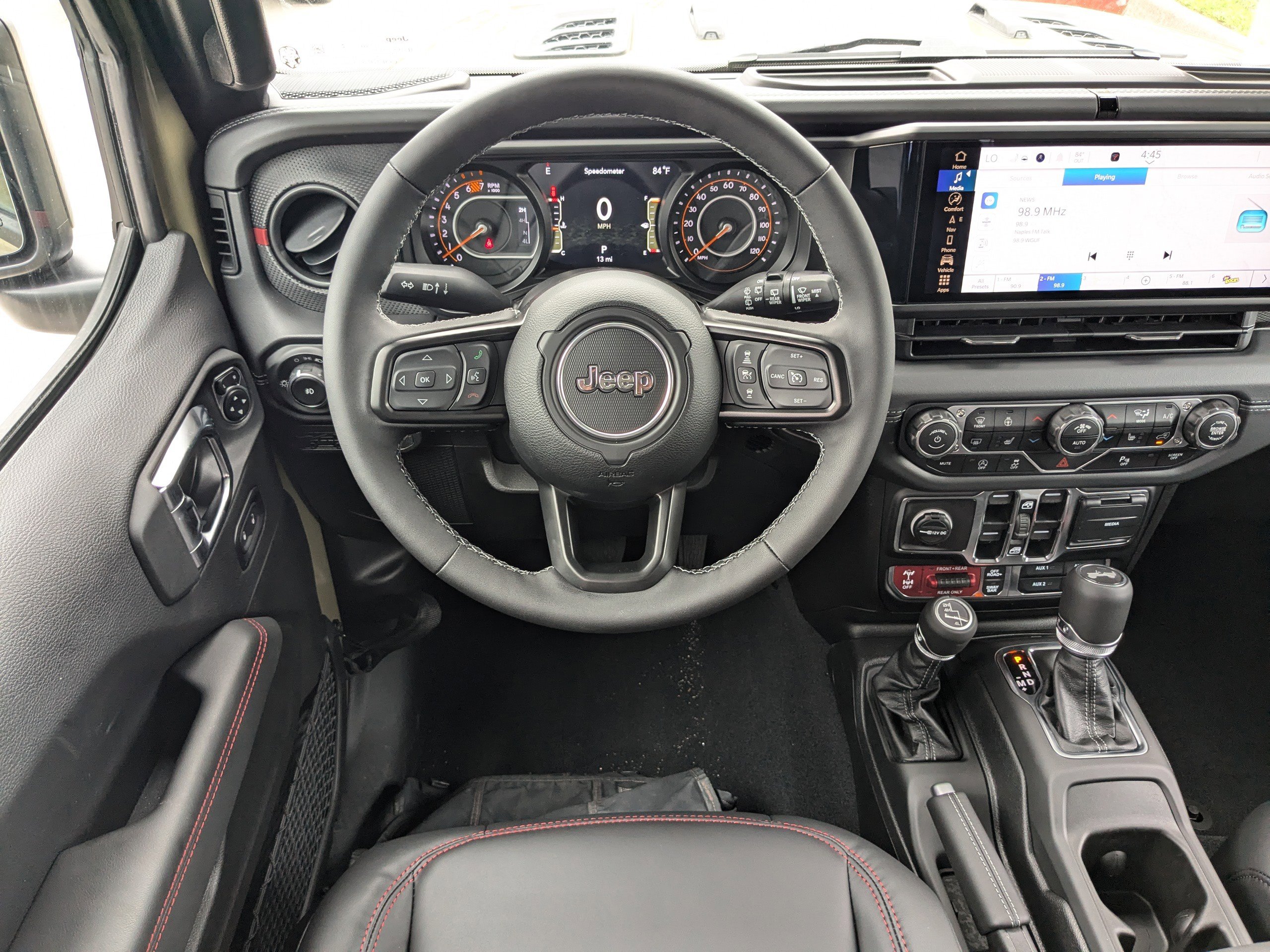 2025 Jeep Wrangler Rubicon photo 15